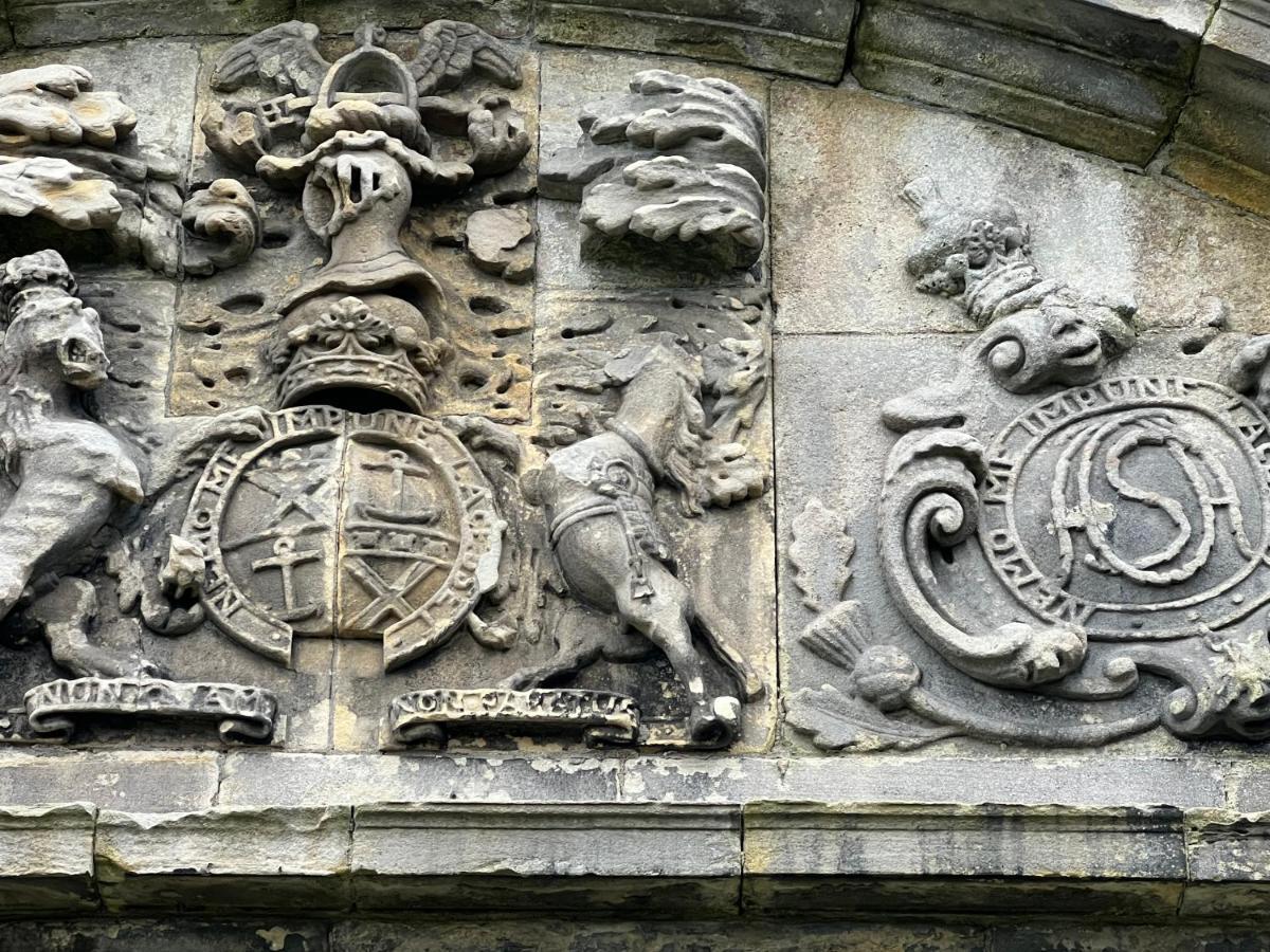 Craigiehall Temple Edinburg Exteriör bild
